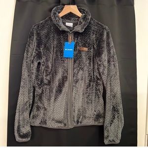 Womens Fuzzy Columbia jacket size small brand new with tags